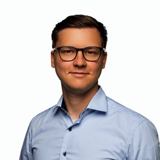 Dr. Lukas Pfahlsberger